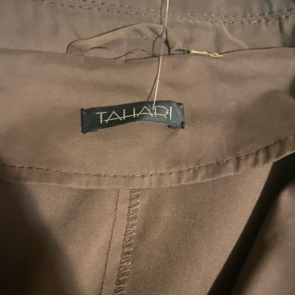 Jacket 🧥 - Picture 3 of 5